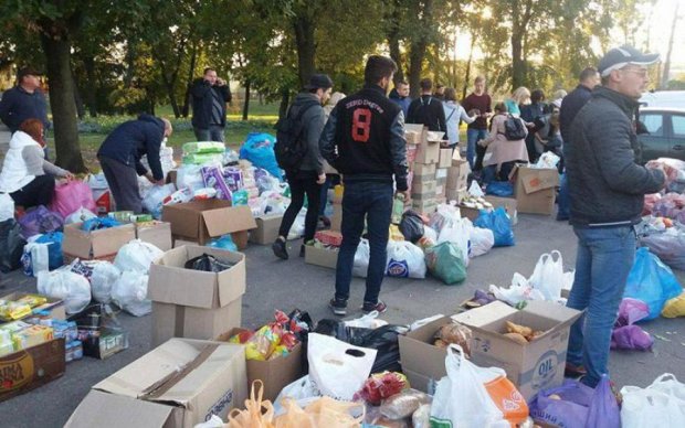 Як на Майдані: вся Вінниця піднялася на допомогу постраждалим