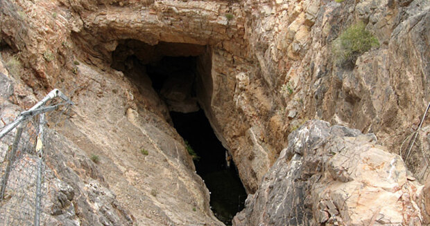 Діра диявола: таємниці Невадської печери, які роками мучили людство
