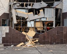Последствия атаки на станцию метро Лукьяновская в Киеве