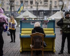 Мюнхен заманить туристів вуличними піаніно (ФОТО)