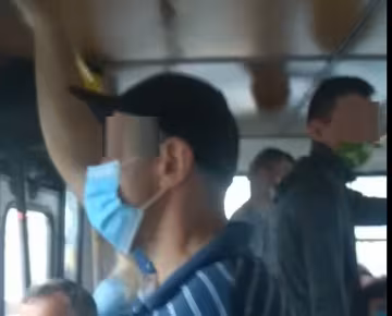 Львів'яни наплювали на карантин і взяли штурмом маршрутки - платіть 17 тисяч