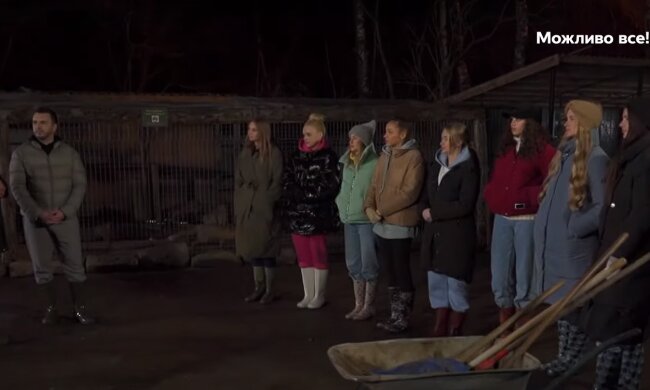 Учасниці "Холостяк", скріншот: Youtube