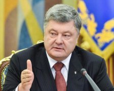 Порошенко похвастался "перемогами" 2017 года