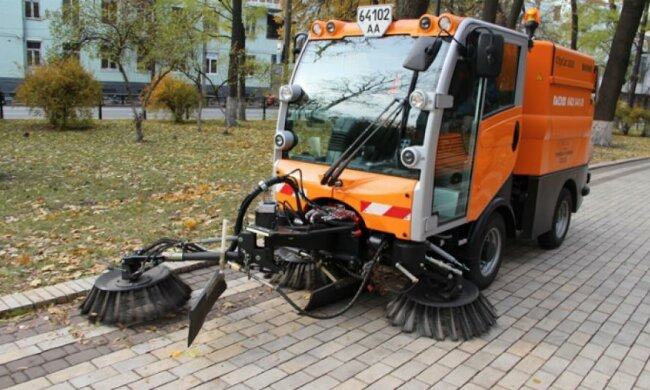 Центр столиці готовий до снігопадів (фото)