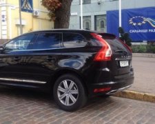 Скандальний німецький дипломат знову наплював на ПДР в центрі Києва (відео)
