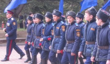 Власти Симферополя подавили митинг казаков