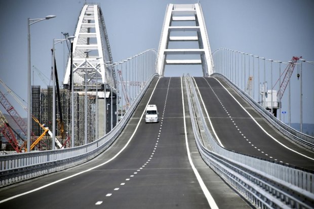 Крымский мост на грани разрушения