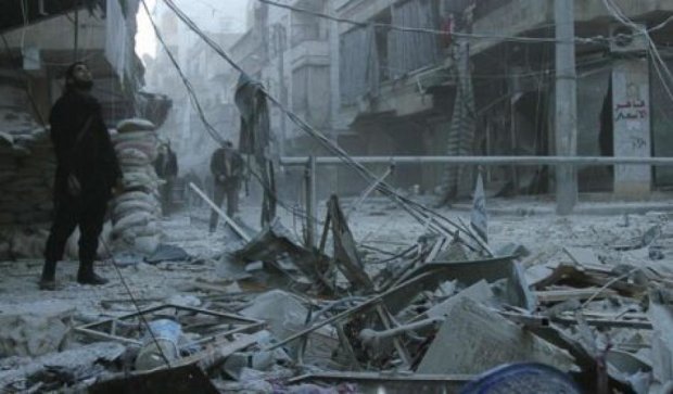 Франція вимагає заборонити "бочкові бомби" в Сирії