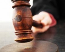 Львів'янина посадили на чотири роки за крадіжку телефону