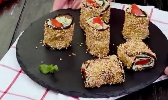 Рулетики из баклажана, скриншот видео