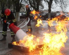 Рятувальники показали, як будуть захищати гостей "Євробачення"