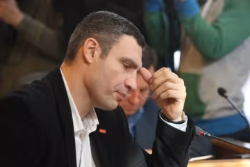 Прощай, Кличко: Зеленский назвал дату внеочередных выборов в Киеве
