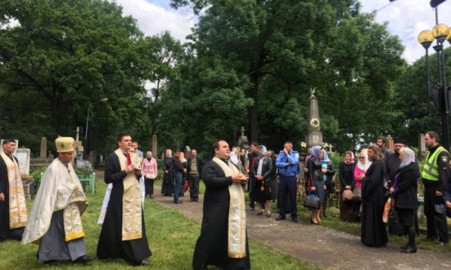 Як чорт ладану: московські попи злякалися прогресу