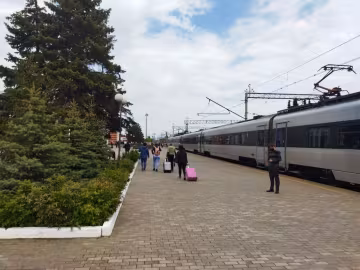 Укрзалізниця, поїзд - фото Знай.ua