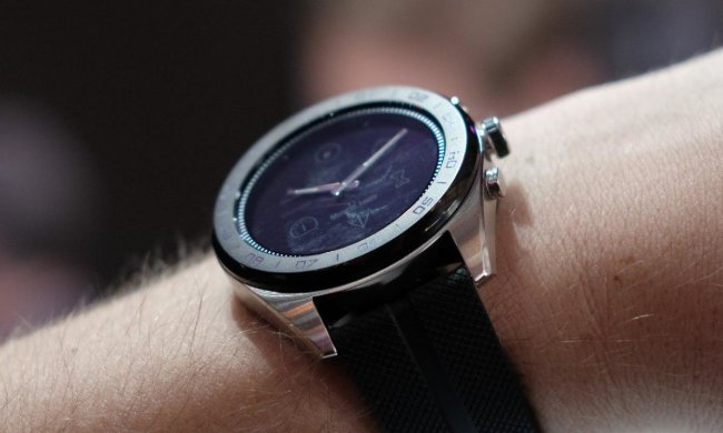 LG Watch W7: корейці представили подвійний годинник