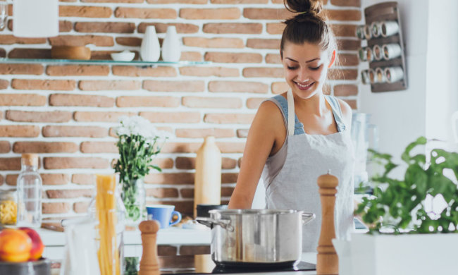 Вкусно и для фигуры полезно: 10 продуктов, которые можно спокойно есть перед сном