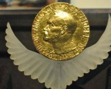 Кількість номінантів на Нобелівську премію миру побила рекорд