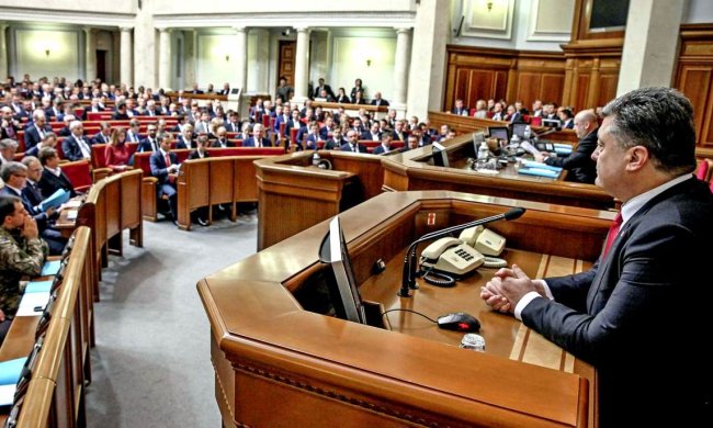 Скасування статті про незаконне збагачення: українцям показали, хто з депутатів підписався