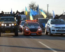 Автомайдановцы приедут в гости к Порошенко