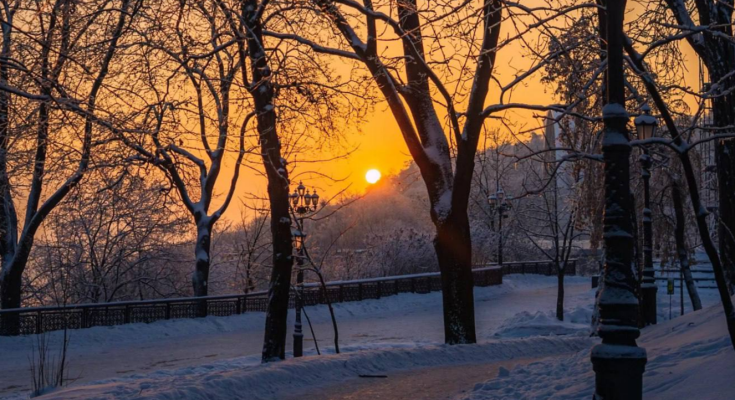 Киев, зима, рассвет, фото из соцсетей