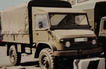 Unimog S404, фото: autocentre.ua