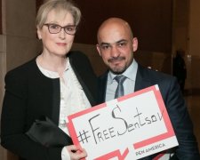 Легендарна актриса розплакалася зі співчуття до Олега Сенцова