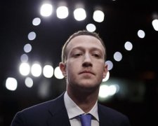 Тотальна зрада: Facebook намагається сплавити Цукерберга