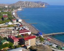 Аксьонов "інвентаризує" узбережжя Криму