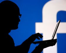 Facebook заблокировал политика из-за неприличной фамилии. Угадайте какой