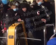 метро / скриншот из видео