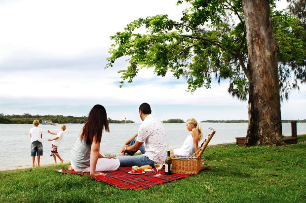 Топ 5 місць для пікніка у Дніпрі: поспішайте на шашлики