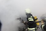 Пекельне полум'я взяло в полон гуртожиток в Одесі, люди з дітьми вибігали з криками: трагічні кадри другого "Токіо Стар"