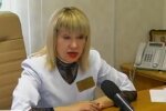 Зеленський почепив на запоріжанку орден замість гідної зарплати - врятувала тисячі життів