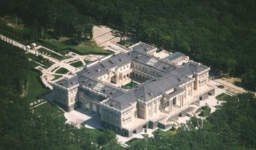 "Завгосп" Путіна обзавівся устричною фермою