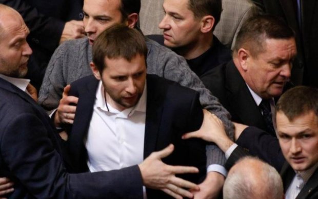 Парасюк vs поліція: українці поставили діагноз депутату