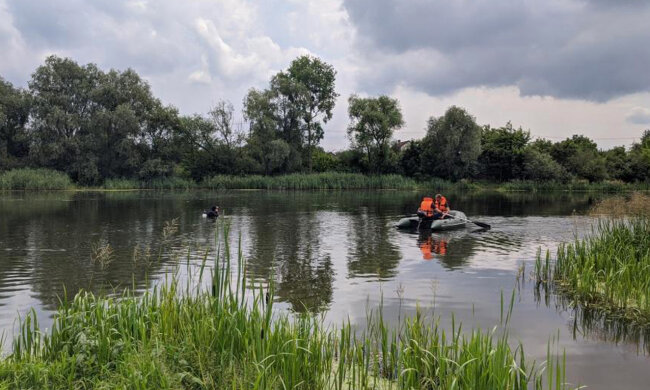 У Хмельницькому на Івана Купала потонув чоловік - пішов на дно, як вінок