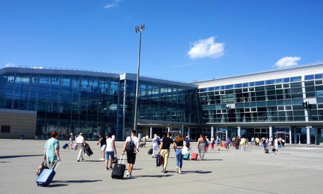 Аэропорт "Львов", фото: Facebook