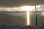 Золотий промінь на висоті 2100 метрів над рівнем моря