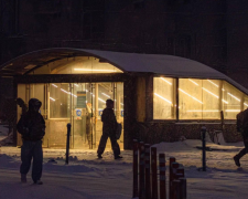 Украинцы, метро, зима, фото из соцсетей