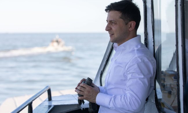 Головне за ніч: чистка Зеленського у Кабміні, штурм ЦВК та зустріч Епіфанія з Філаретом