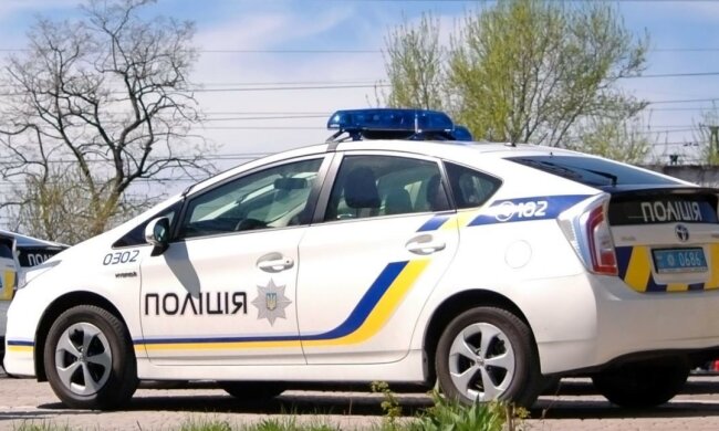 Накоматозились до потери пульса: в Днепре возле школы нашли два трупа в одеялах