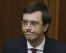 Новый министр инфраструктуры пообещал вакуумные туалеты во всех поездах