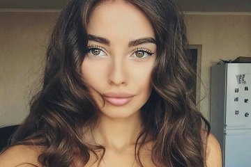 Алена Омович