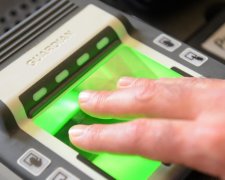 Китай поставив жорстку умову іноземним туристам