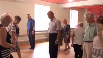 Криворожские пенсионеры показали Зеленскому, как надо развлекаться