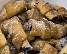 Сирні рогалики з начинкою: фото скрін рецепту