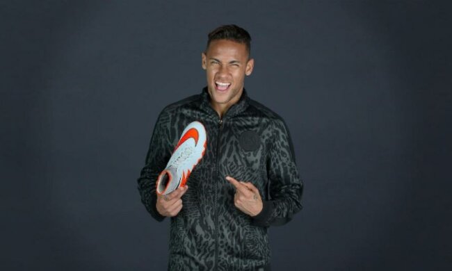 Вместо Роналду лицом компании Nike станет Неймар