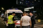 Кинувся під колеса: в Києві маршрутка розчавила чоловіка, відео не для слабаків