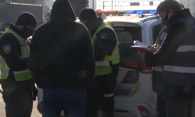 У Києві конфіскують автомобілі за несплату штрафів, фото: Джежаї