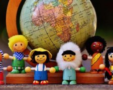 Google випустив новий дудл: історія Міжнародного дня захисту дітей